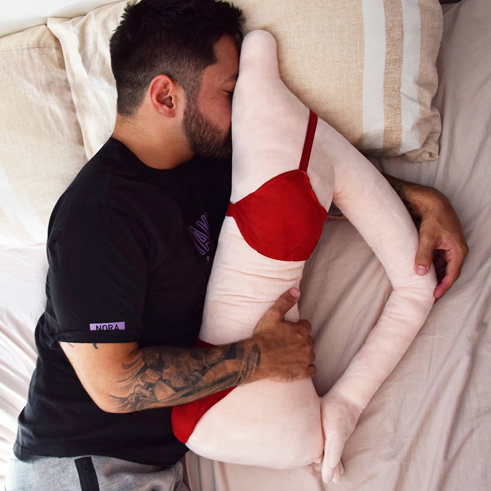 Girlfriend Pillow - Knuffelkussen - Verzwaarde Arm voor Realistisch Effect - Allergie-vrij - Slaapma